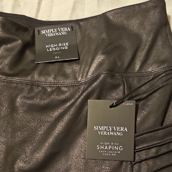Simply Vera Vera Wang Black Faux Leather Leggings - Picture 2 of 6